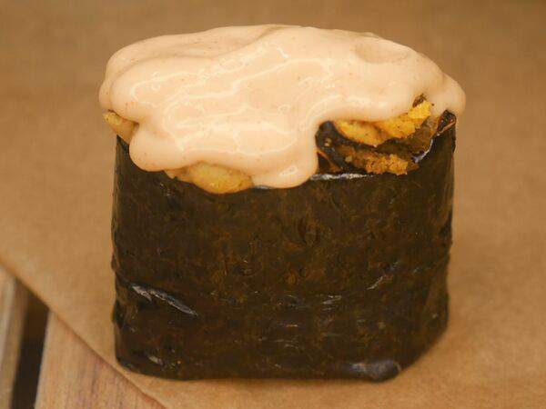 Kaikan - Гункан спайси с мидиями