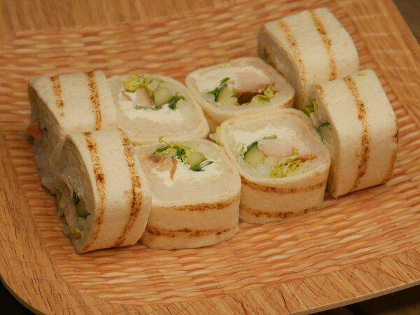 Kaikan - Тортилья с курицей