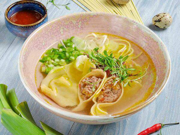 Мархаба - Классический суп вон-тон из гуся