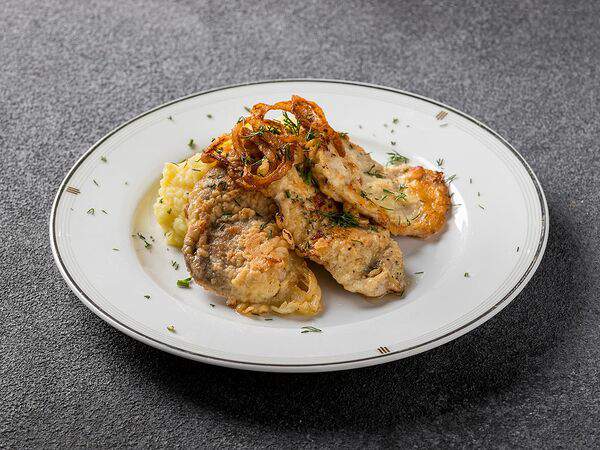 Дача хаус - Отбивные из свинины с картофельным пюре