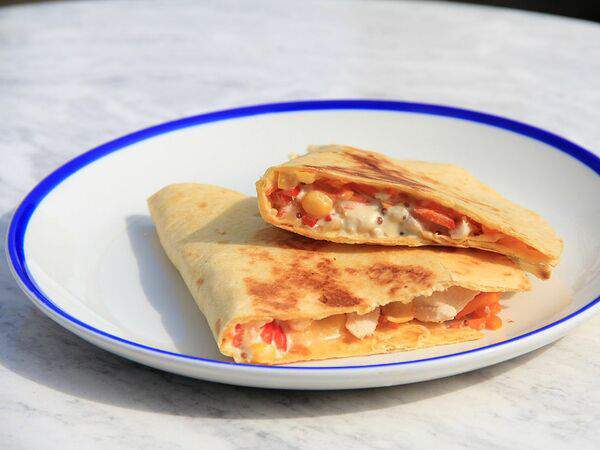 Кристалл - Кесадилья с индейкой и сыром