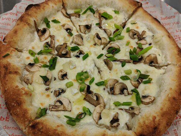 Santa Mozzarella - Грибы и сыр