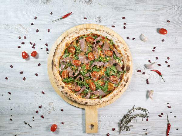 Casa di Giulia - Пицца ростбиф с руколой