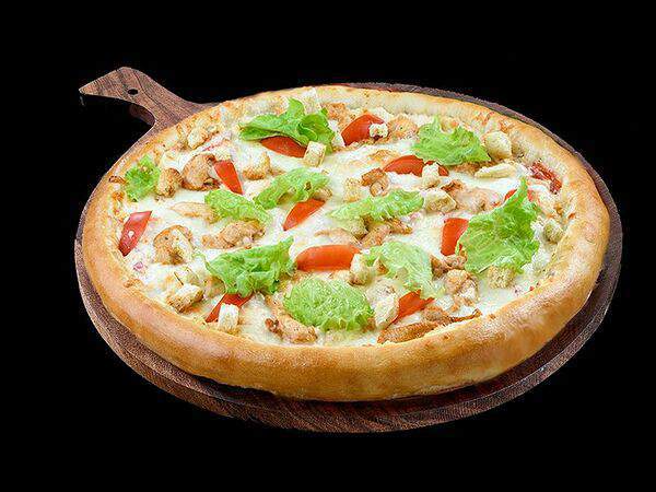 Maguro - Пицца Цезарь