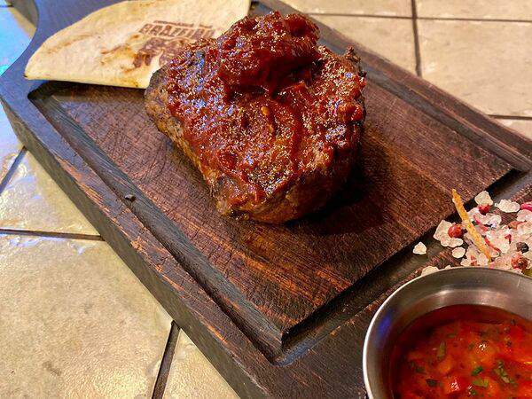 Brazeiro - Стейк из телятины чипотле