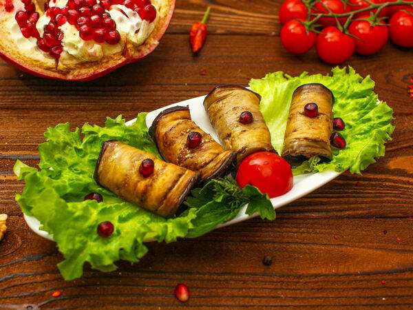 Рача - Баклажаны, фаршированные орехом