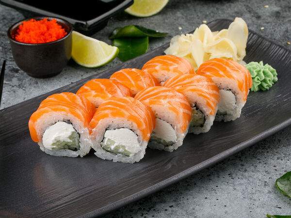 Стейк By Steak - Ролл Филадельфия с лососем