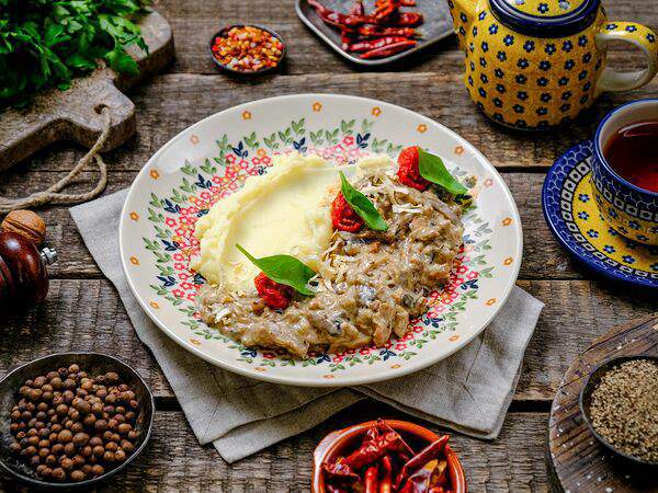 Брынза - Бефстроганов из телятины