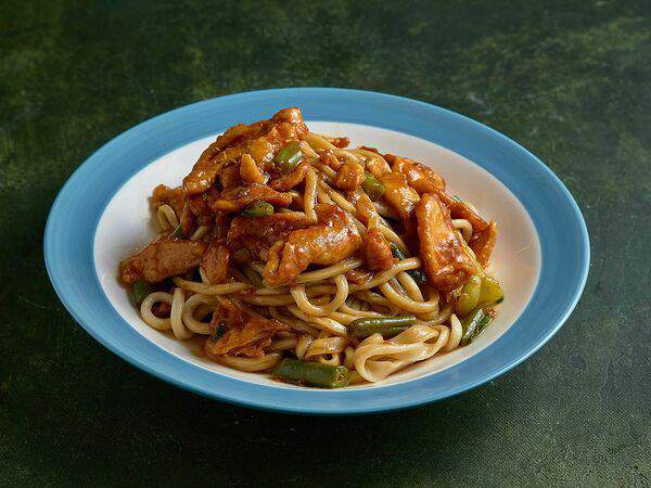 Кафе Али - Лапша с курицей и овощами