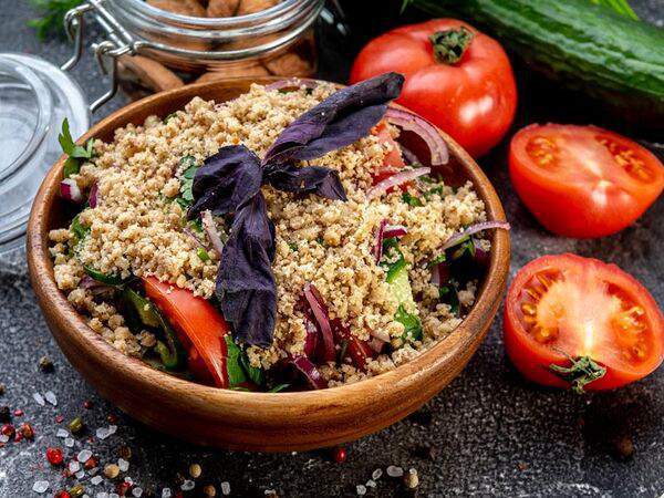 My megobari - Салат овощной с орехами