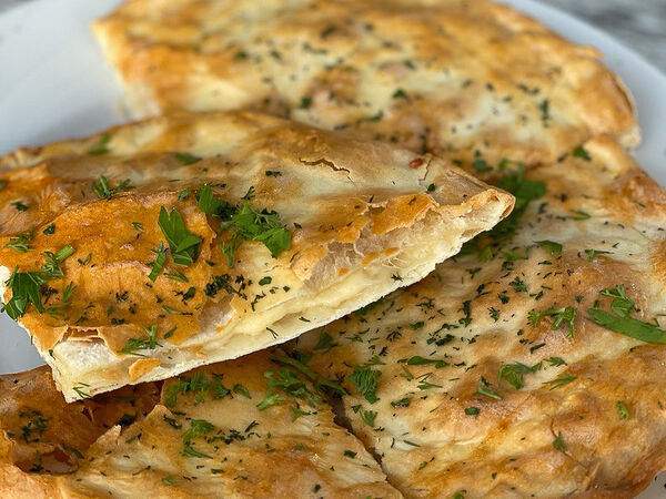 Чайхана №1 Lounge Cafe - Восточная лепешка с сыром