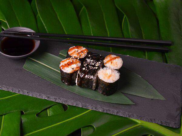 Дочь самурая - Ролл с угрем острый