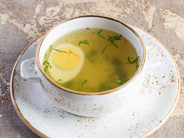 Пунта Прима - Бульон куриный с яйцом