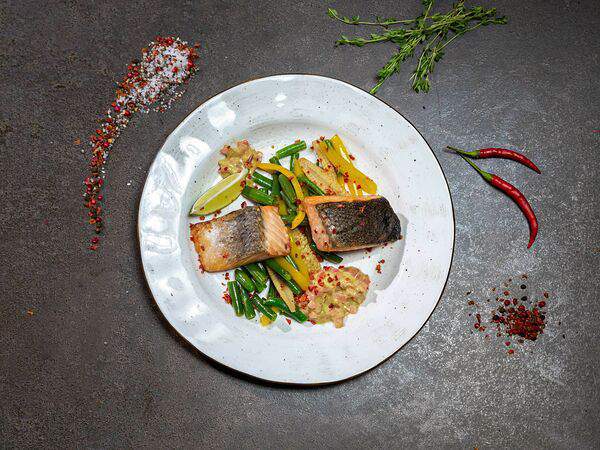 Hookah Place NN - Запечённый лосось в мексиканском стиле