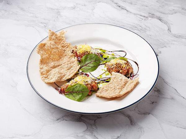 Lobby Bar - Тартар из говядины