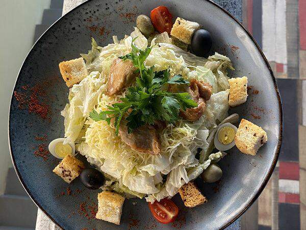 RR Lounge - Цезарь с курицей