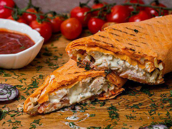Kebab House AFONINO - Шаурма в сырном лаваше со свининой