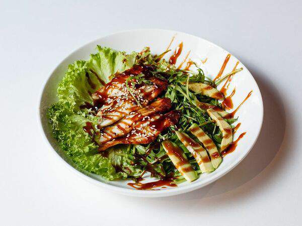 Barnaley - Салат с угрем и авокадо