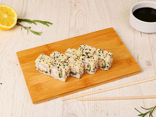 Суши Love - Калифорния в кунжуте