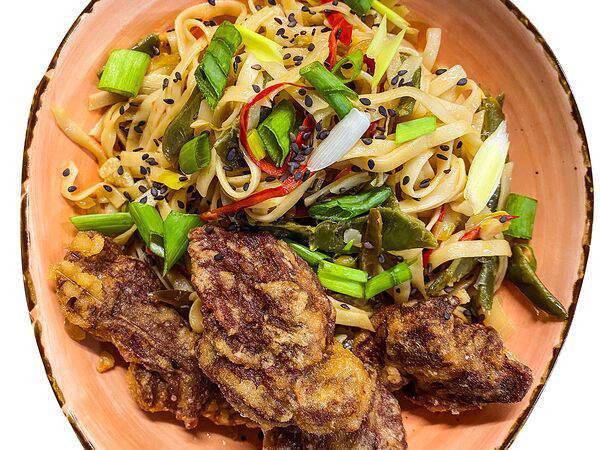 Домашний Шеф в Сытном Базаре - Удон с говядиной и овощами