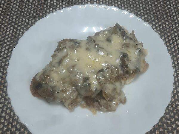 Romeo & juliette - Отбивная с грибами и сыром