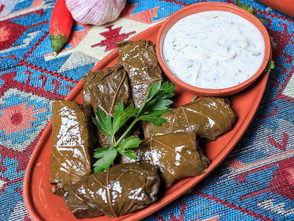 Megobari - Долма