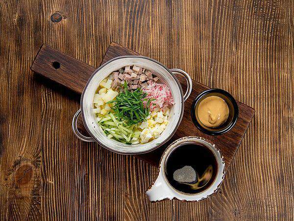 Пхали & хинкали маяк - Окрошка с говядиной