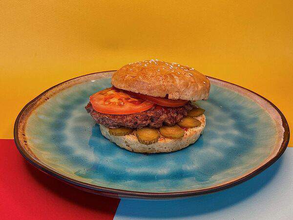 Kamareka - Гамбургер