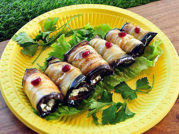 Хинкали Хаус - Рулетики из баклажанов с сыром и творогом