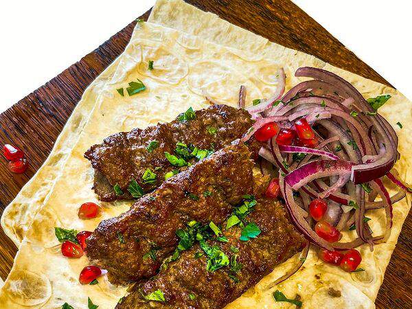 Две печи - Люля-кебаб из телятины с грецким орехом