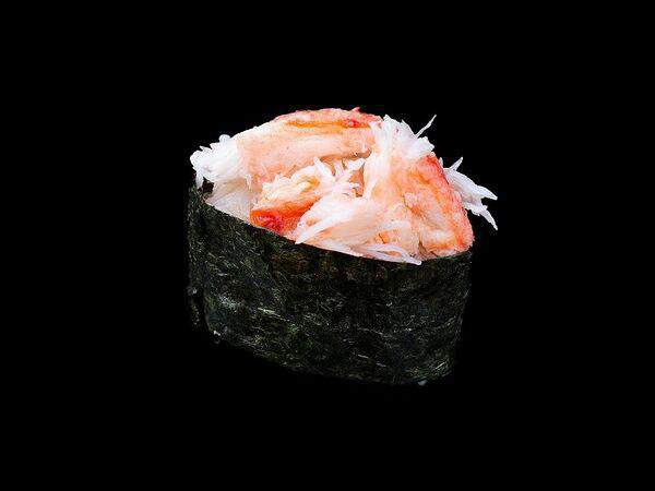 Maguro - Гункан со снежным крабом