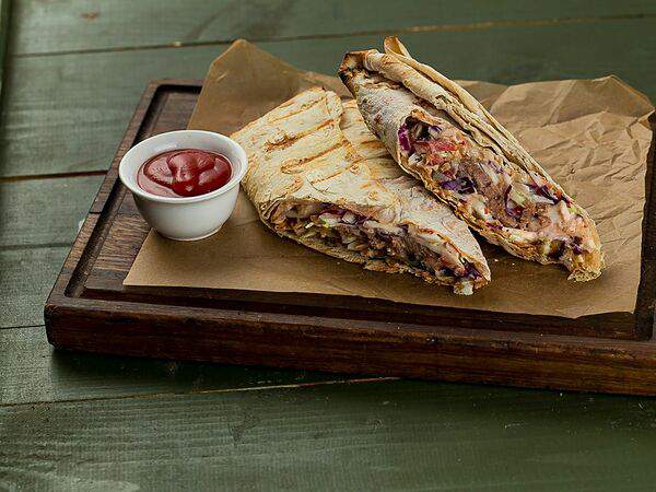 Челси паб - Шаверма с индейкой пастрами