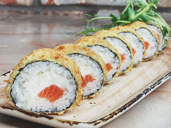 Chocolate lounge cafe - Ролл теплый Горячая филадельфия