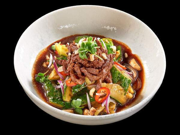 Осака - Битые огурцы с жареной говядиной