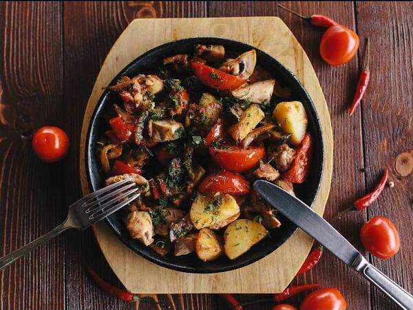 Казак и море - Сковородка со свининой