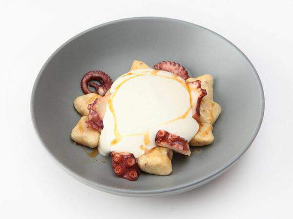 Конфитюр - Ньокки с осьминогом и муссом пармезан