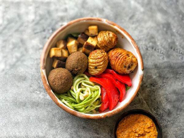 Bali Yummy - Боул Фалафель