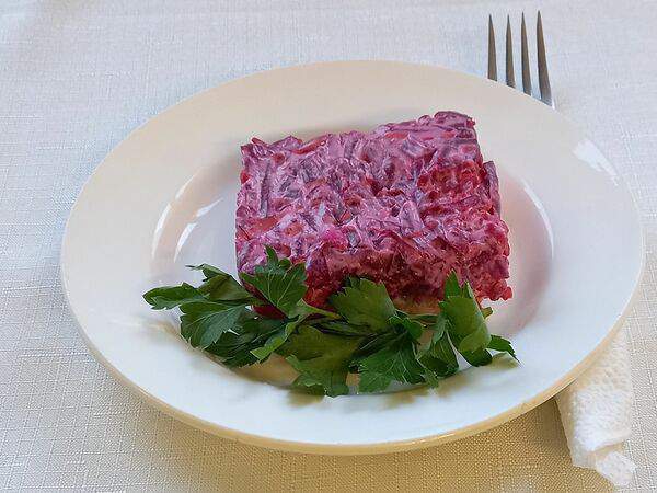 Точка для обеда - Сельдь под шубой