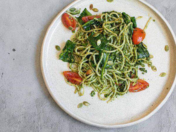 Прости, салат! - Паста с соусом Песто