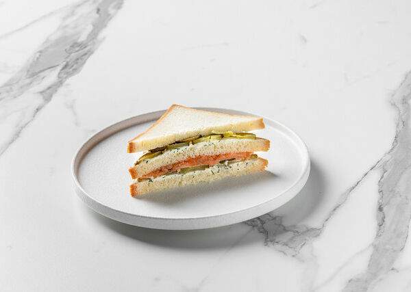 Starbucks (R) - Сэндвич с лососем