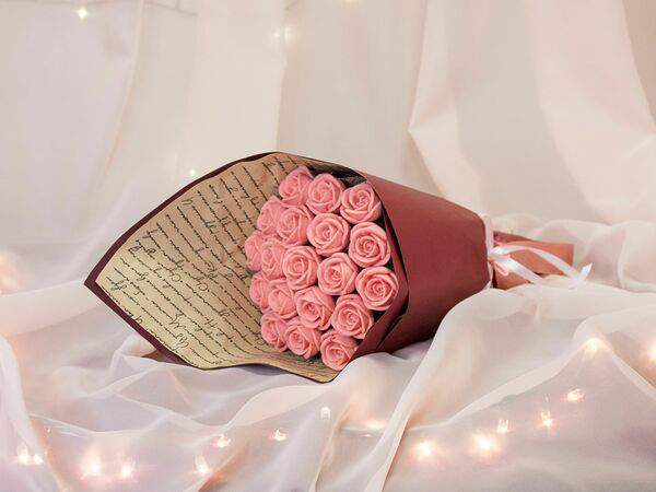 F.Lovers - Монобукет 19 роз