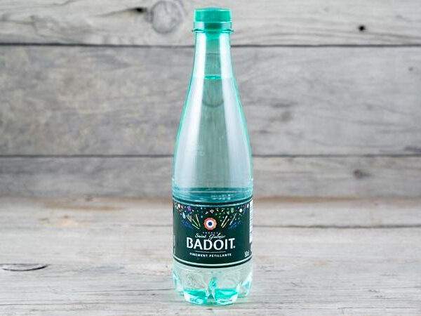 Двор Помидор - Badoit Sparkling