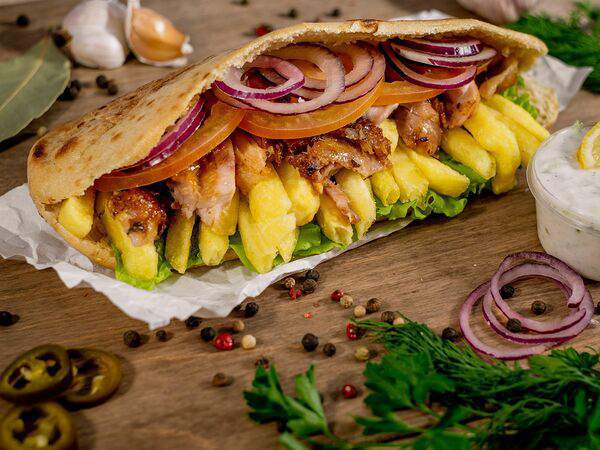 Sparta Gyros - Гирос в киприаки с индейкой