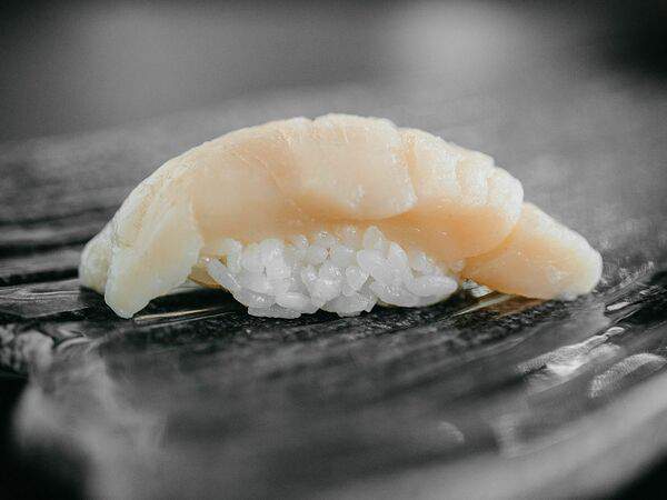 Shima - Суши гребешок