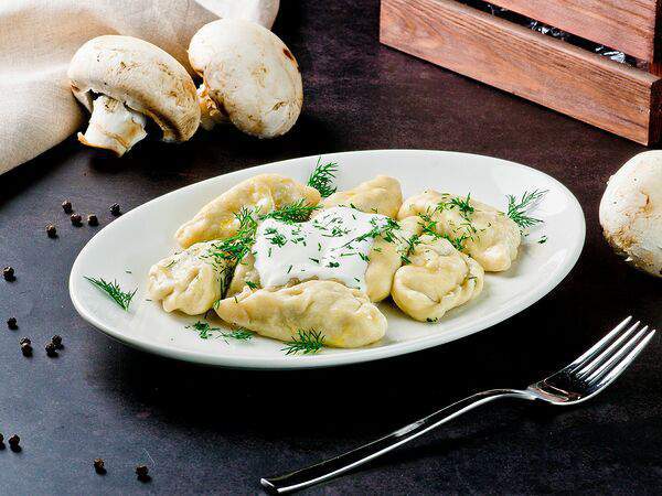 Грильяж - Вареники с картофелем и грибами