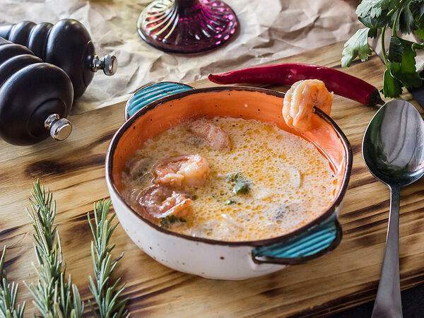 Volna - Том ям с морепродуктами