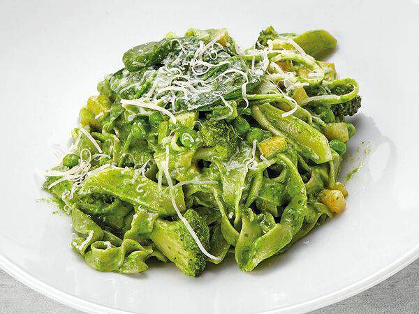 Эй, Джованни! - Зеленая паста с зеленым горошком, брокколи и цукини