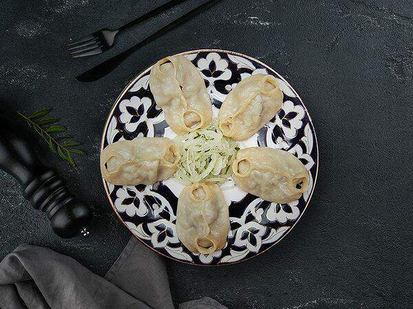 Кафе Миндаль - Манты с говядиной