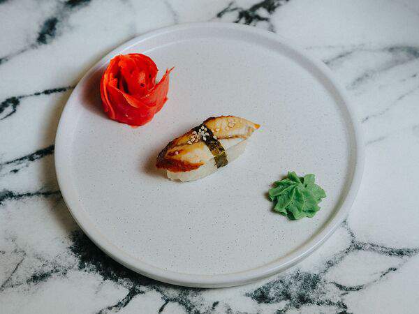 Роллы на районе - Суши с угрем