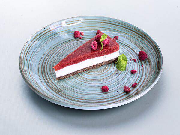 More Poke - Чизкейк клубничный